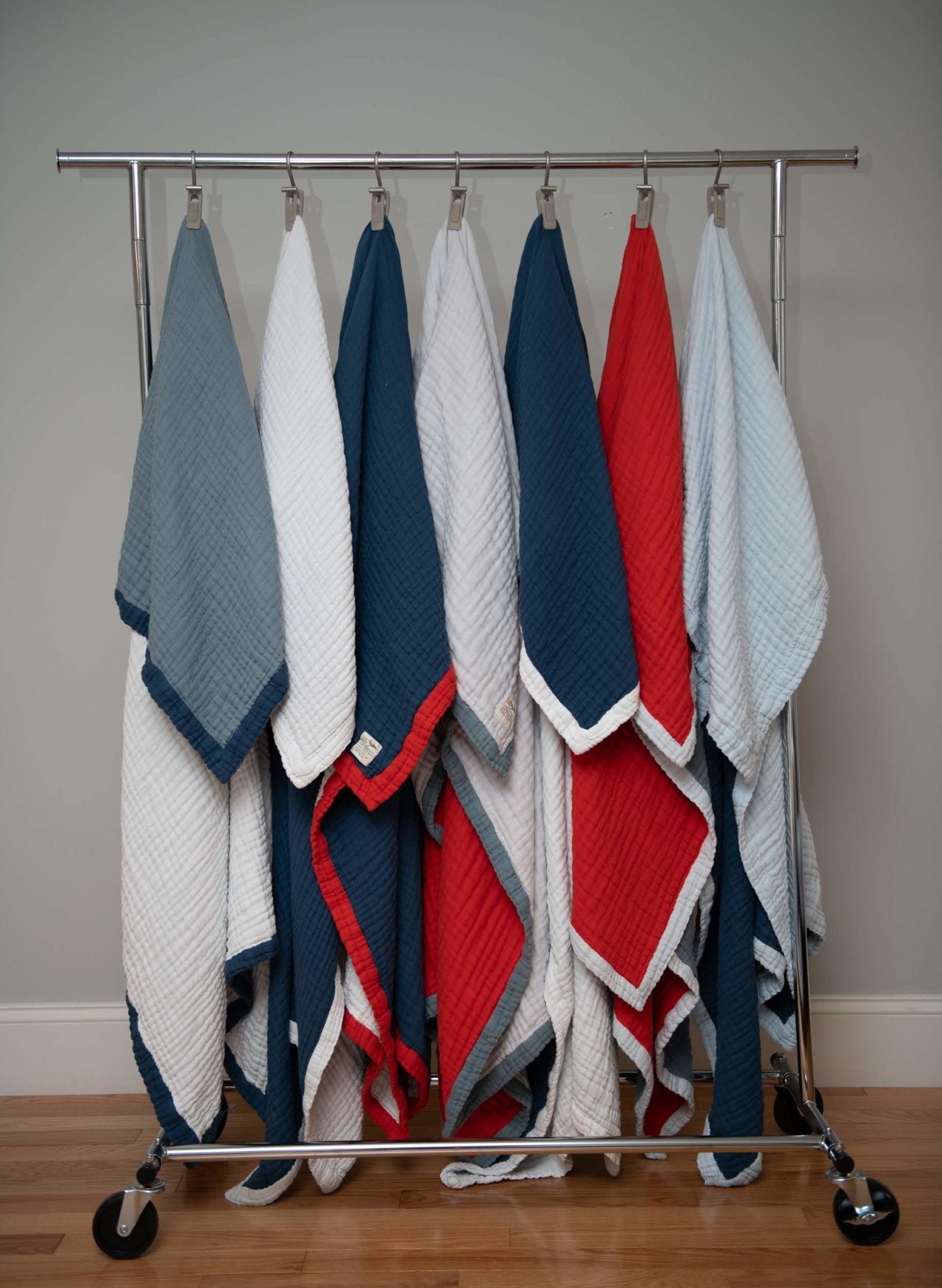 Why Is Muslin Such a Popular Fabric Today? - Gray Heron