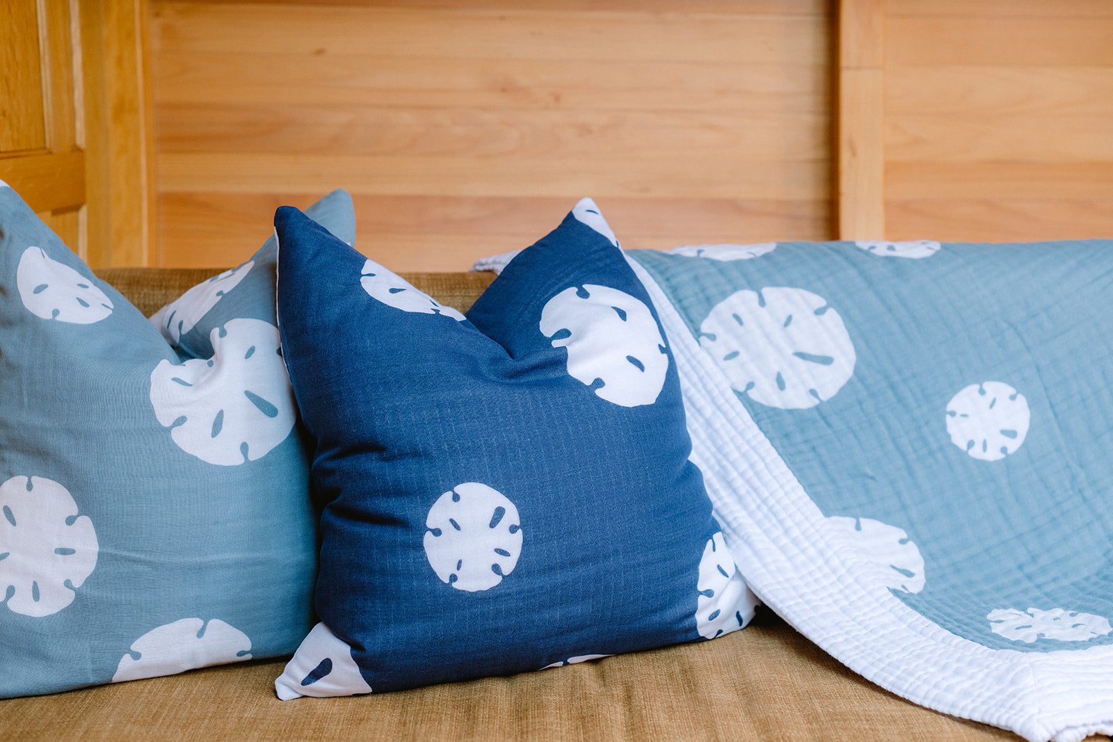 Sand Dollar Slate and Snow All-Season Organic Oversized Muslin Throw Blanket Organic Cotton Muslin Blanket Gray Heron