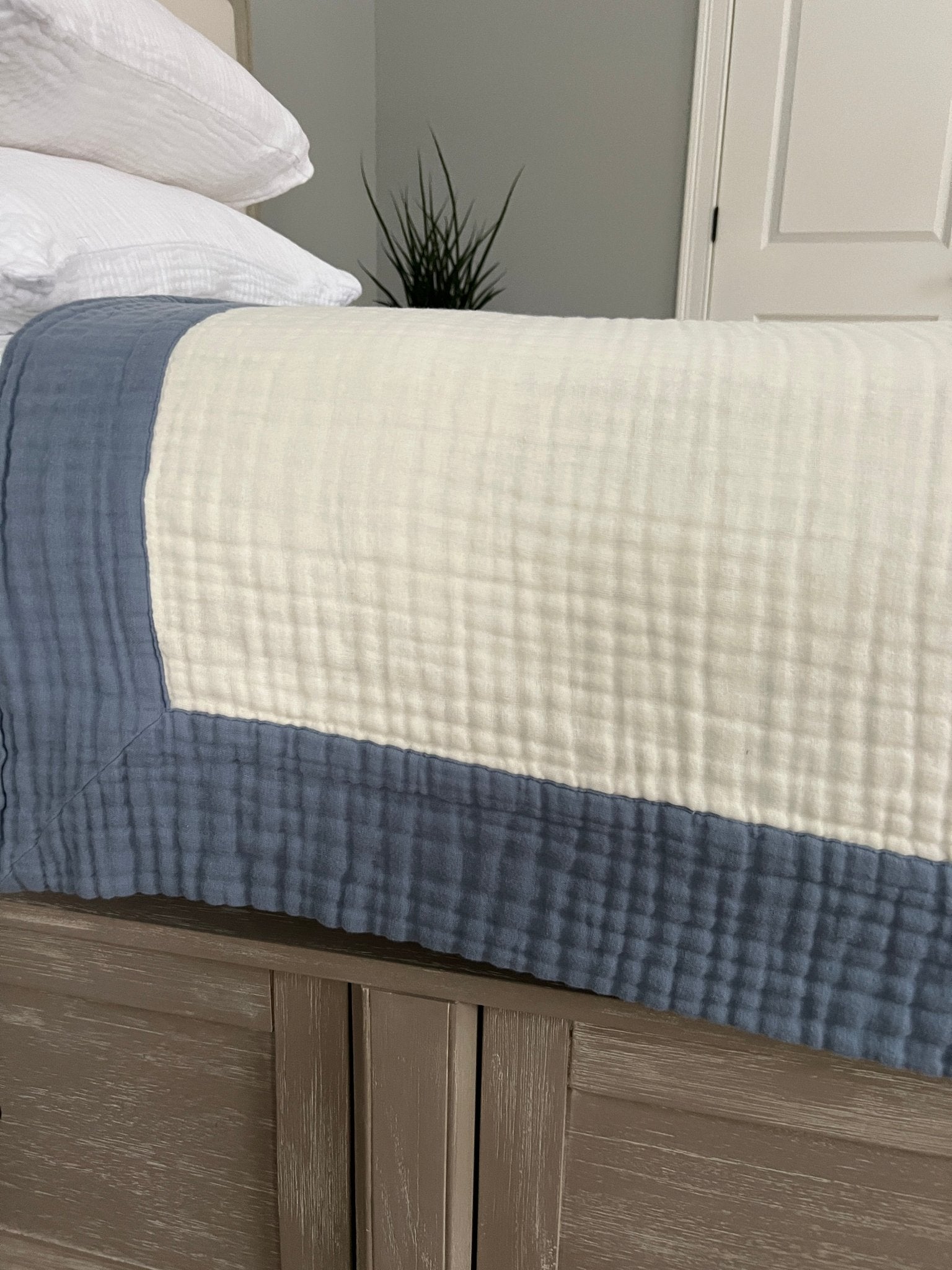 Lake & Cream All-Season Organic Muslin Twin Blanket Organic Cotton Muslin Blanket Gray Heron
