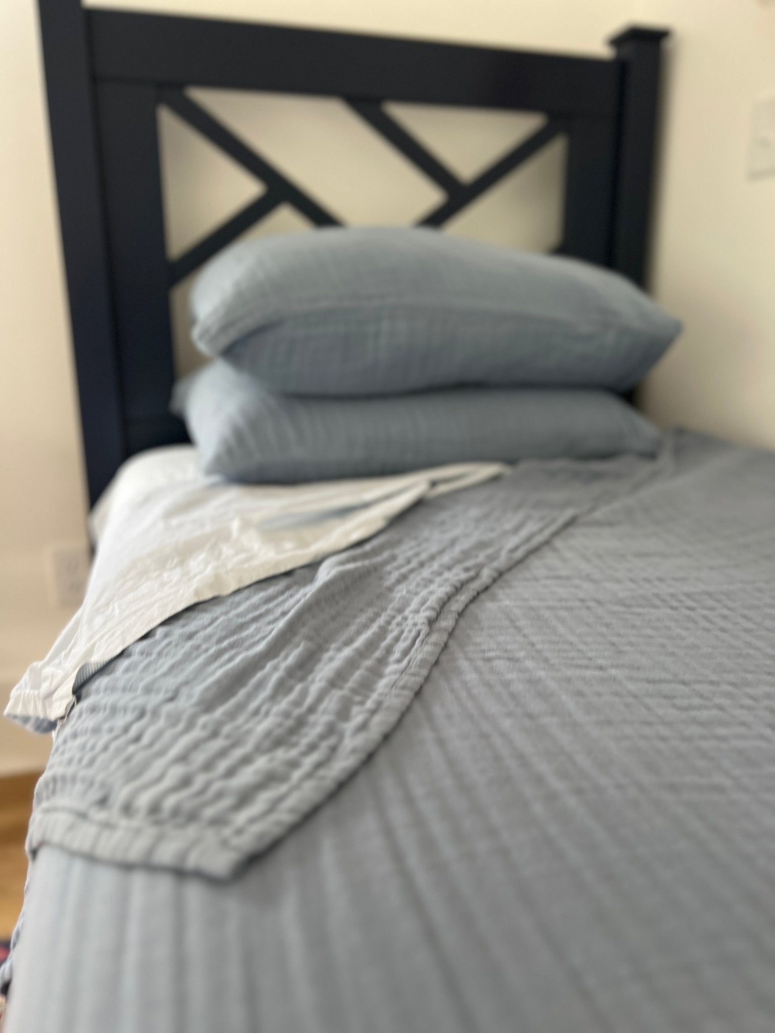 Lake Summer Weight Organic Muslin Twin Blanket Adult Organic Cotton Muslin Blanket Gray Heron