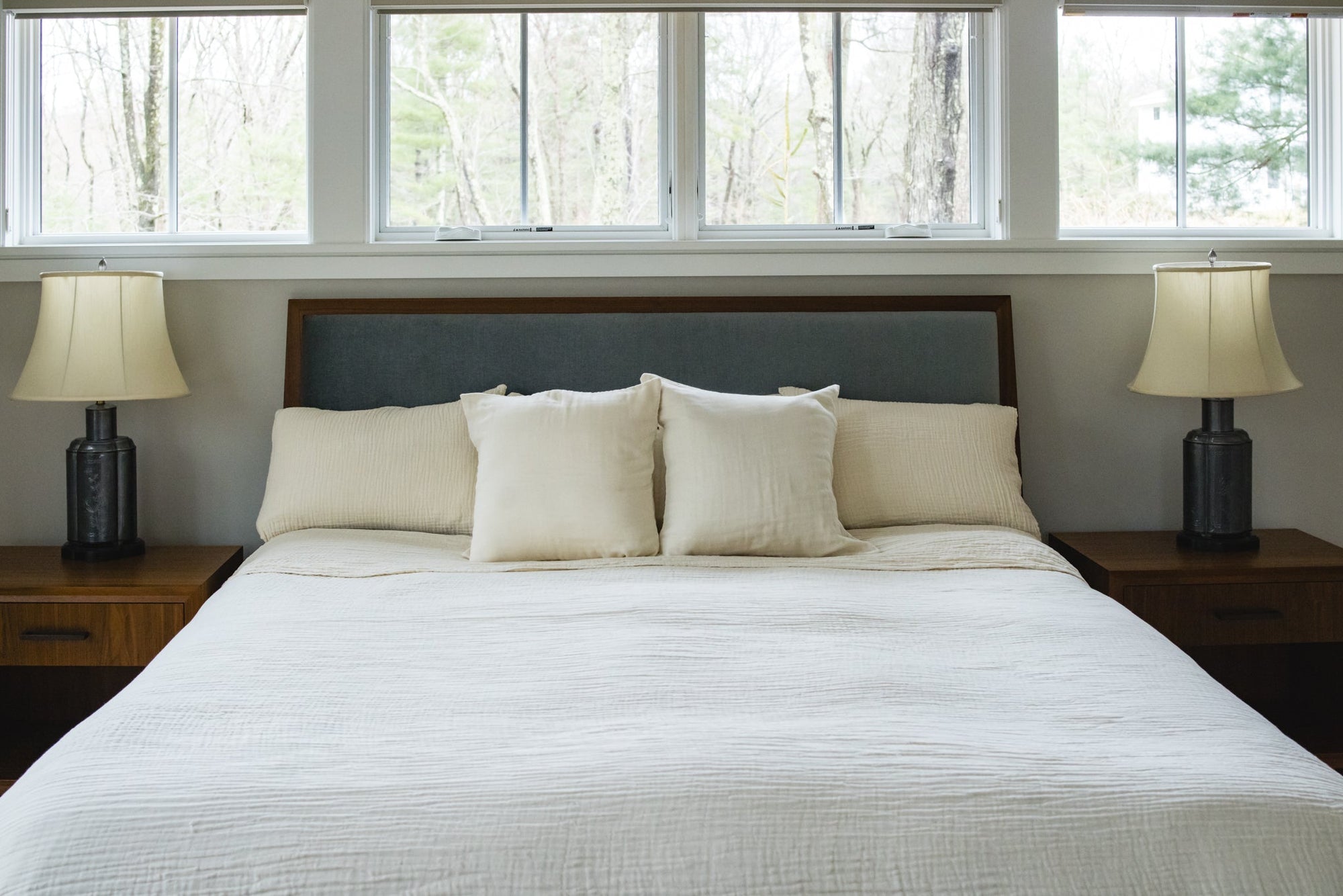Dye-Free Natural Summer-Weight Organic Muslin Queen Blanket Adult Organic Cotton Muslin Blanket Gray Heron