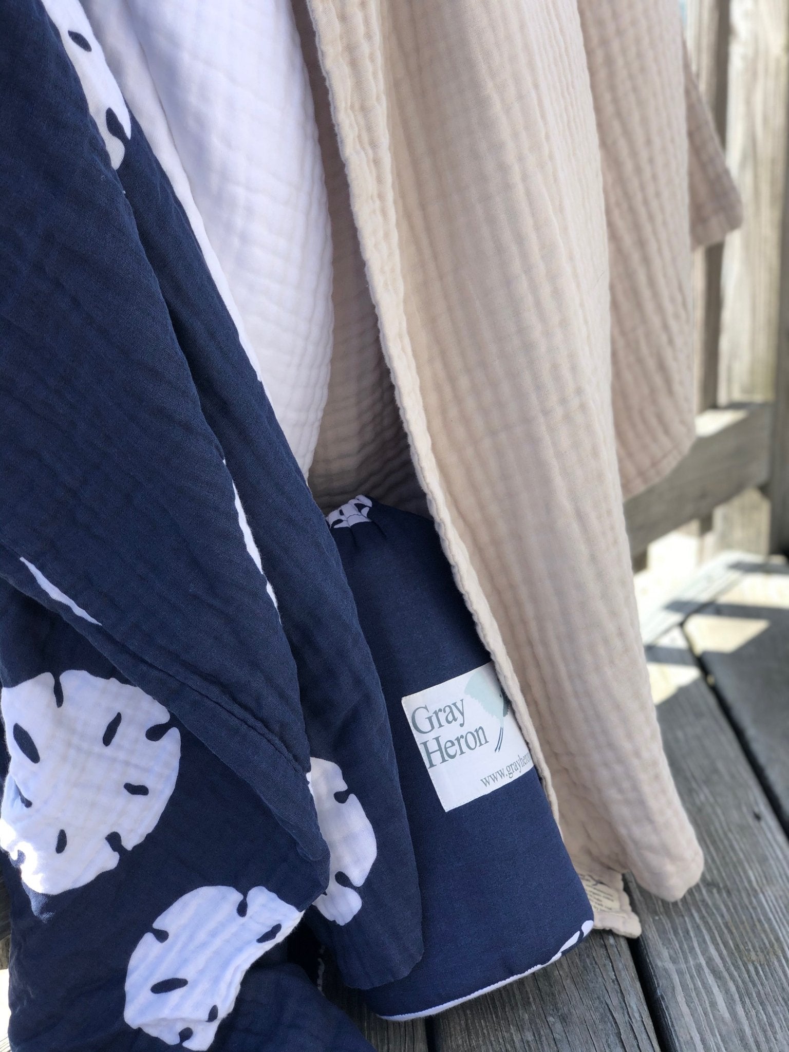 Sand Dollar Navy & Snow All - Season Organic Muslin Throw Blanket - Gray Heron