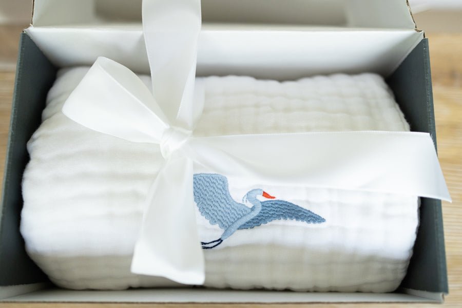Snow Summer-Weight Organic Muslin Mini Blanket Organic Baby Blanket Gray Heron