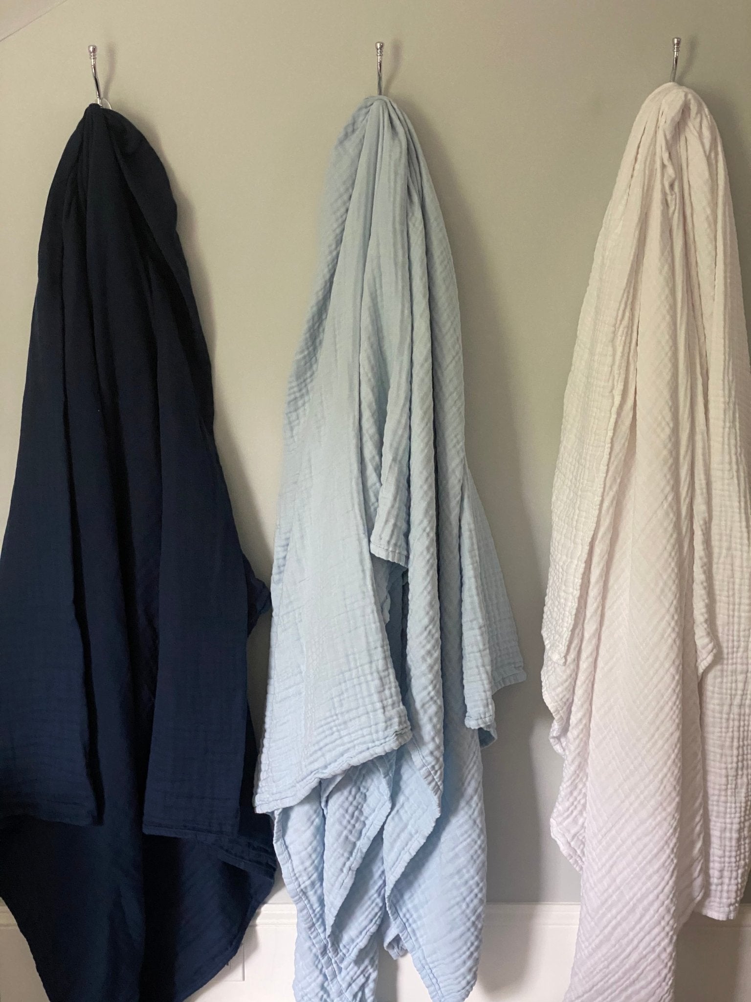 Snow Summer-Weight Organic Muslin Queen Blanket Adult Organic Cotton Muslin Blanket Gray Heron