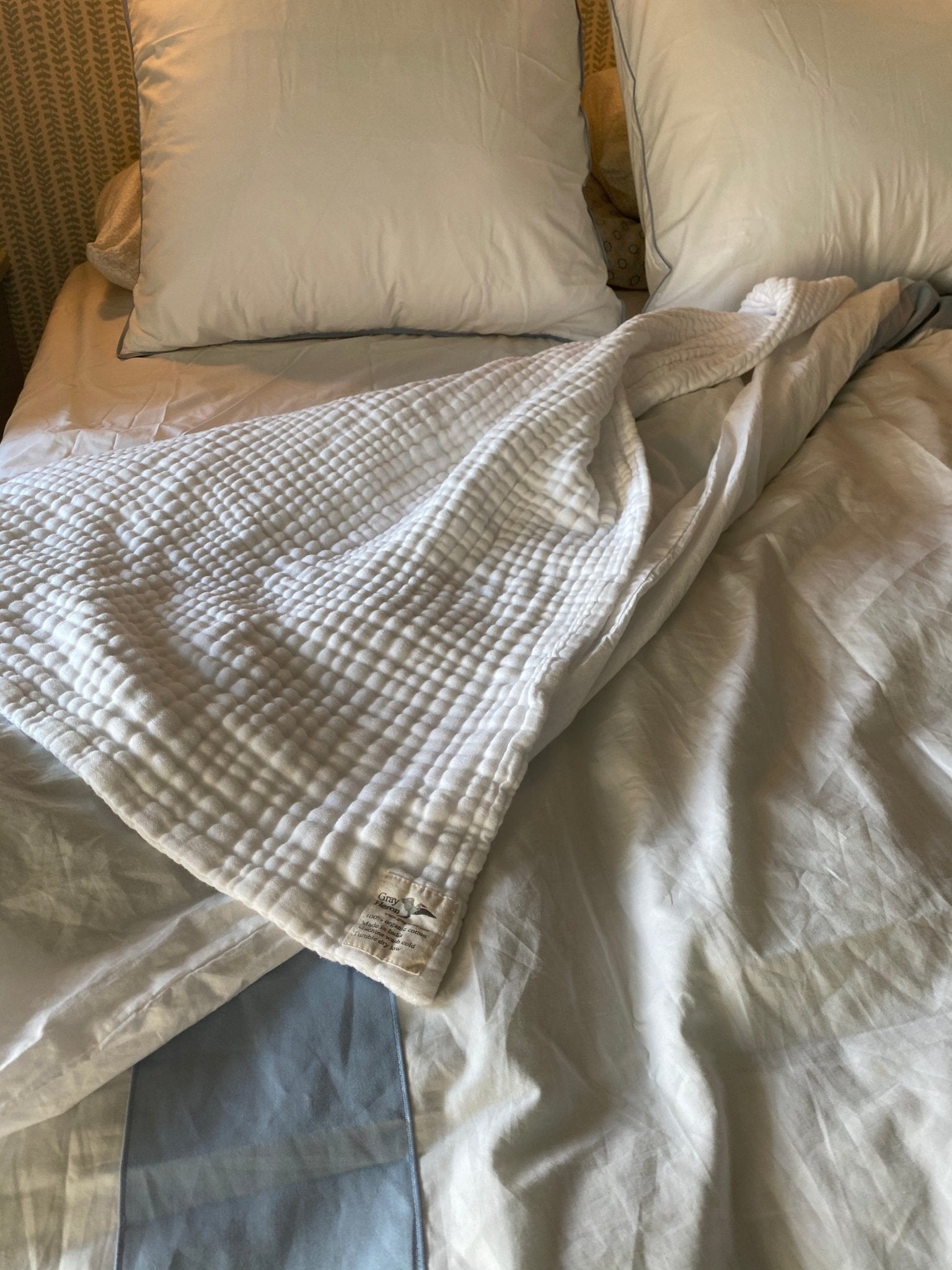 Summer-Weight Organic Gauze Full/Queen in Snow Adult Organic Gauze Blanket Gray Heron Blankets
