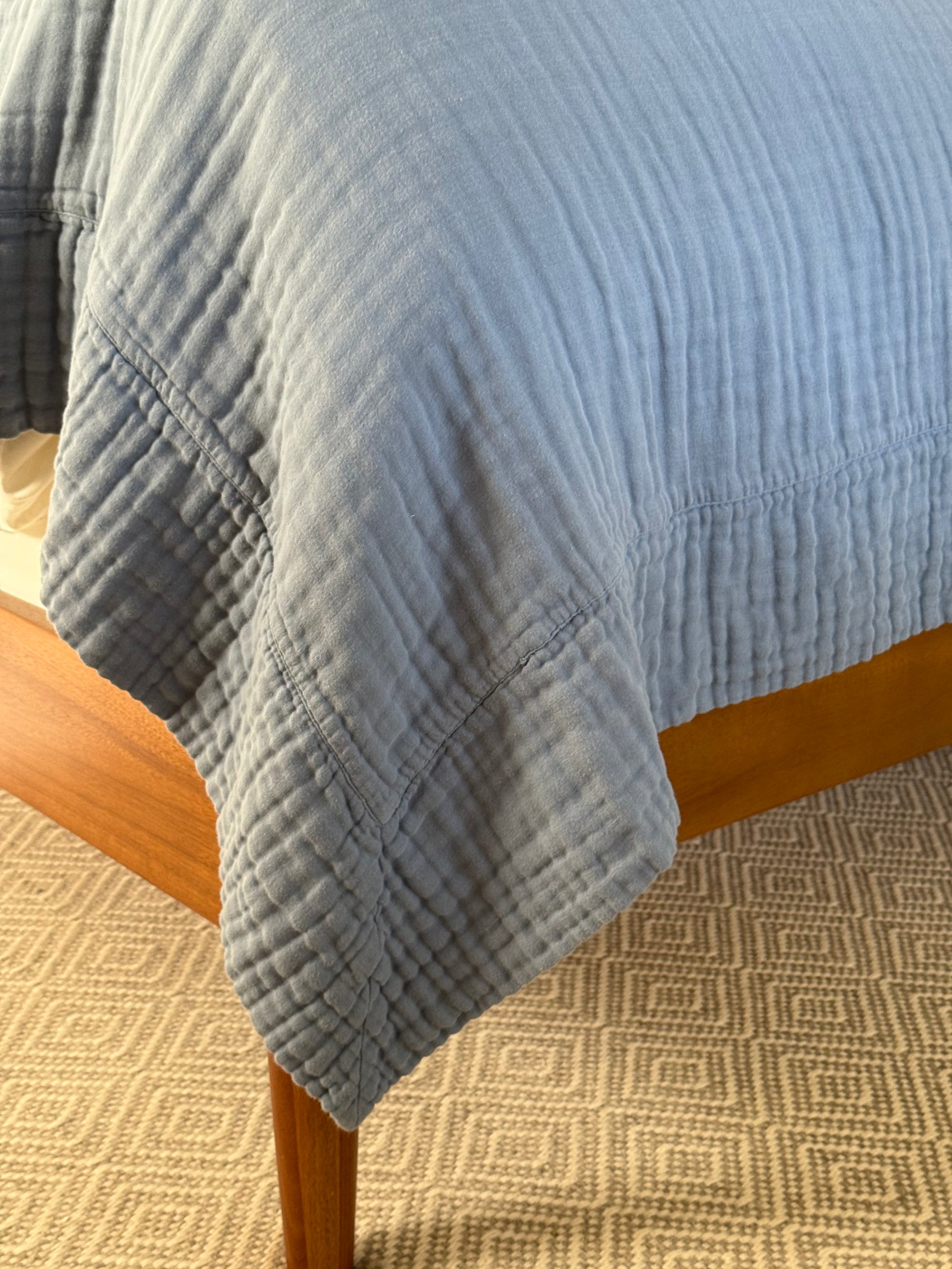 Lake All-Season Organic Muslin King Blanket Adult Organic Cotton Muslin Blanket Gray Heron