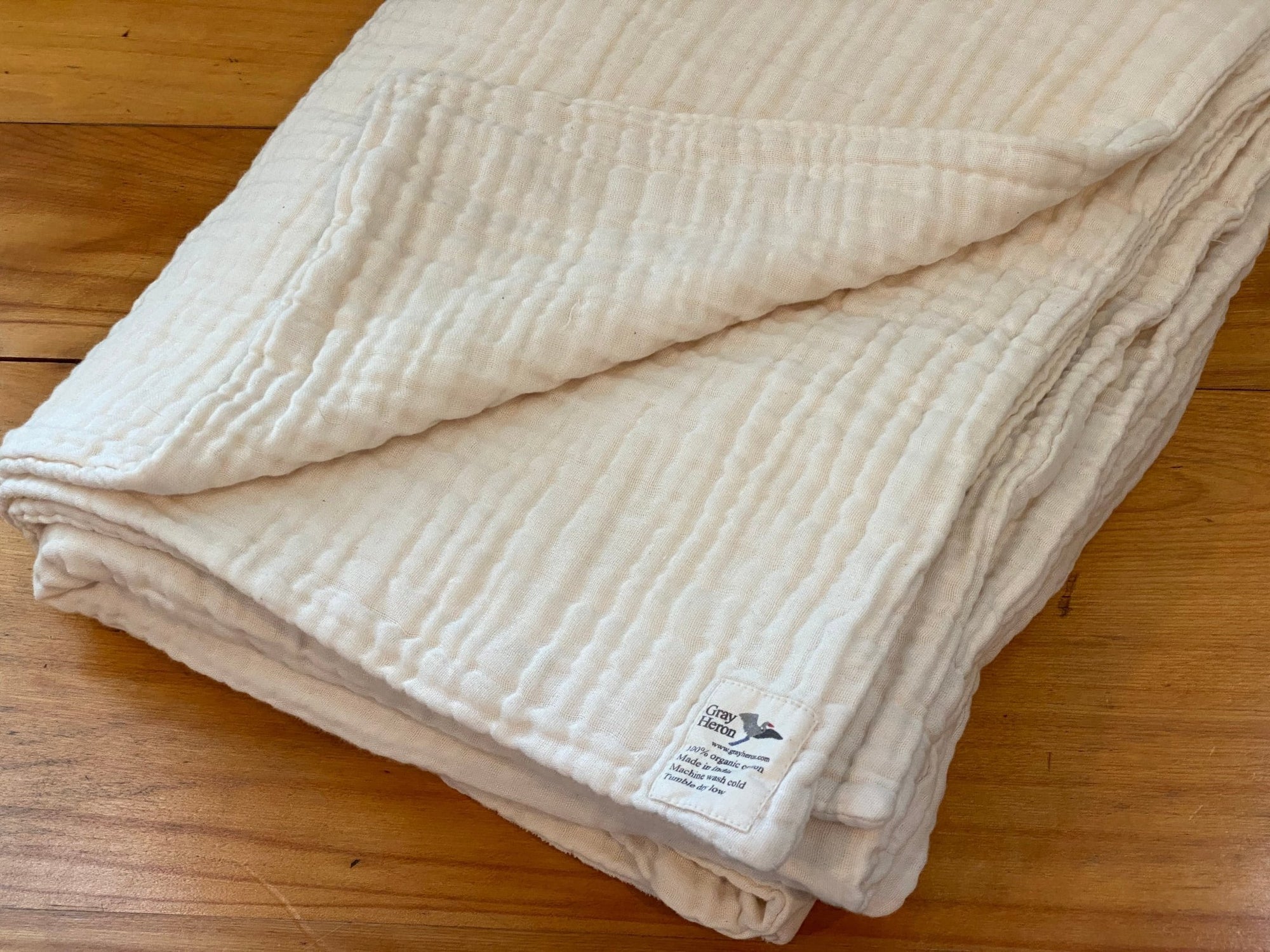 Lake &amp; Cream All - Season Organic Muslin Throw Blanket - Gray Heron