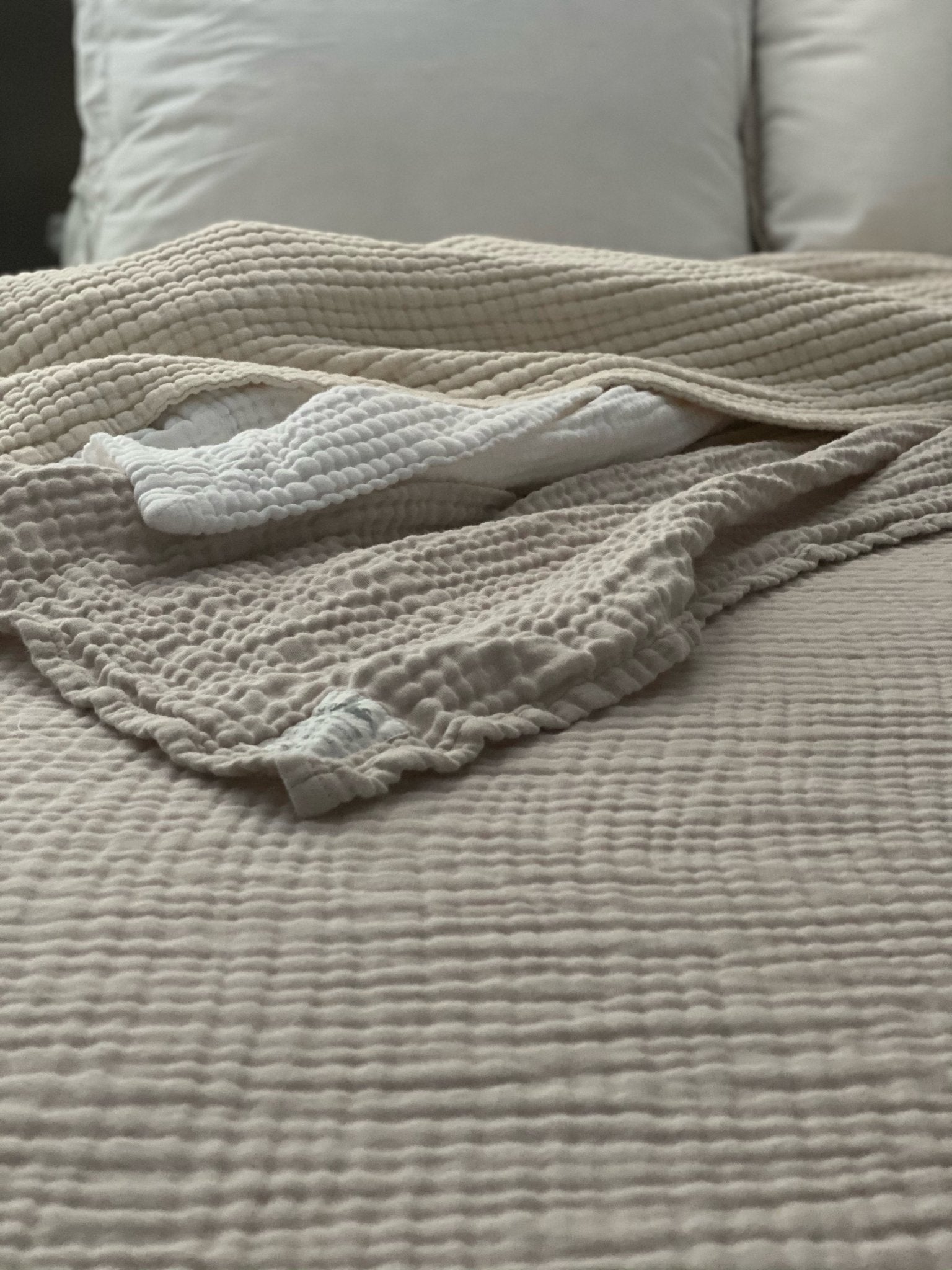 Oat Summer - Weight Organic Muslin King Blanket - Gray Heron