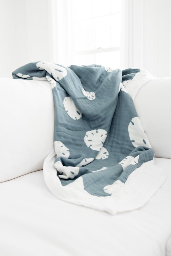 Sand Dollar Slate and Snow All - Season Organic Muslin Throw Blanket - Gray Heron