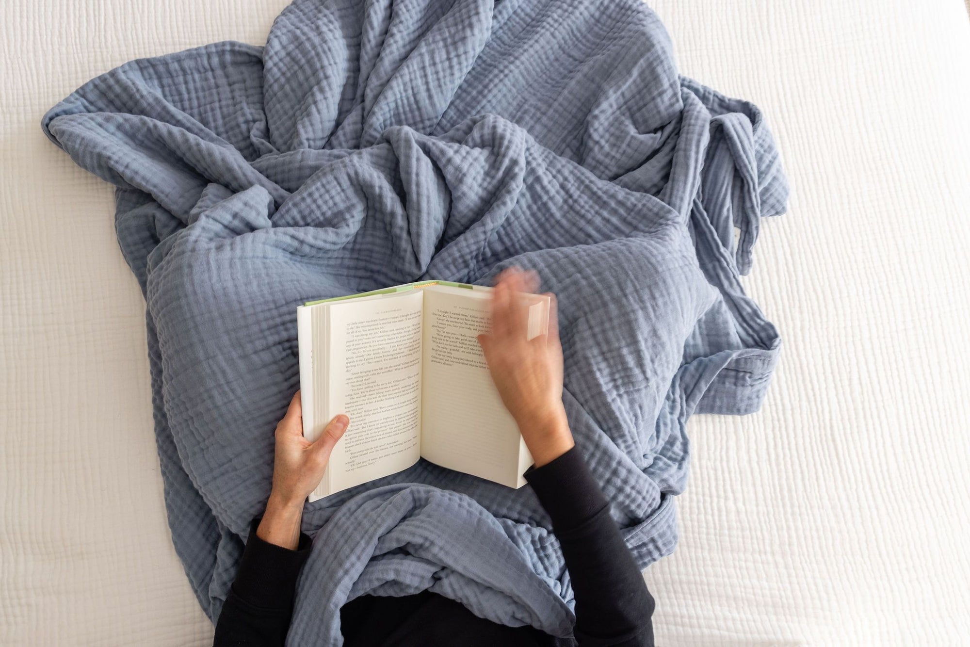Organic Muslin Summer-Weight Full/Queen Blanket – Lake Gray Heron