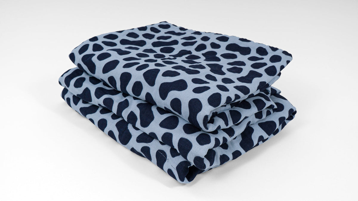 All-Season Organic Muslin Throw in Whimsy Print SALE - Gray Heron