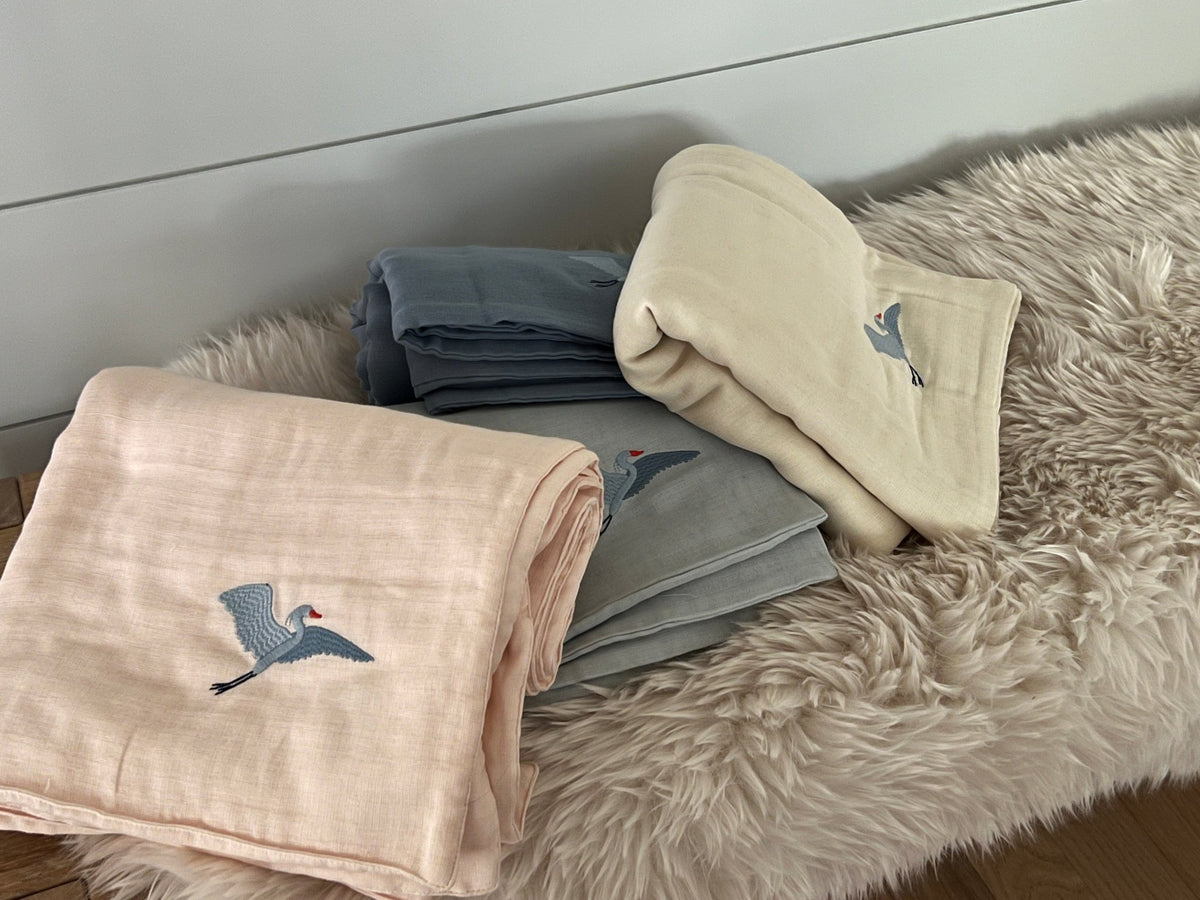 Summer-Weight Organic Muslin Mini Blanket - Gray Heron